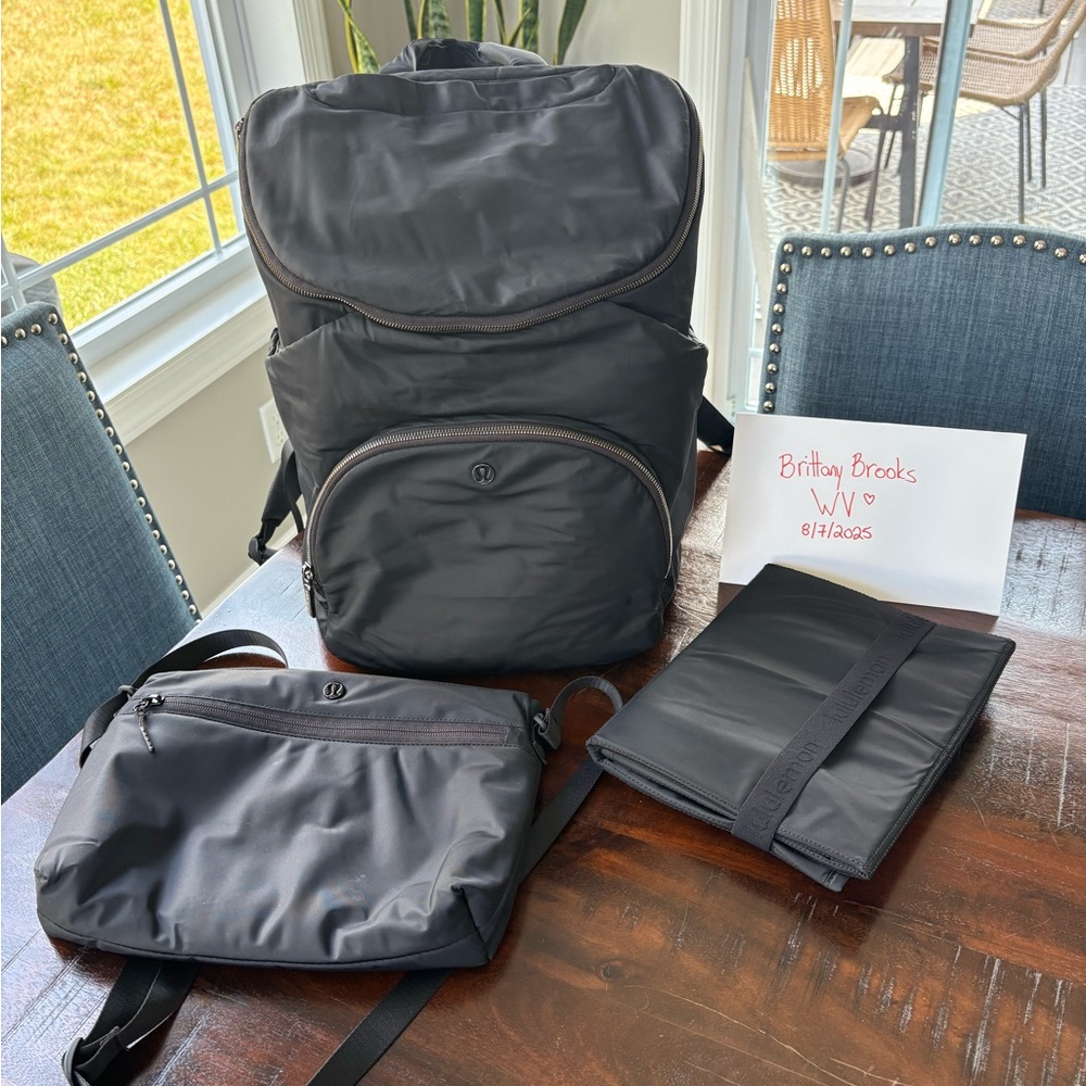 lululemon athletica New Parent Diaper bag